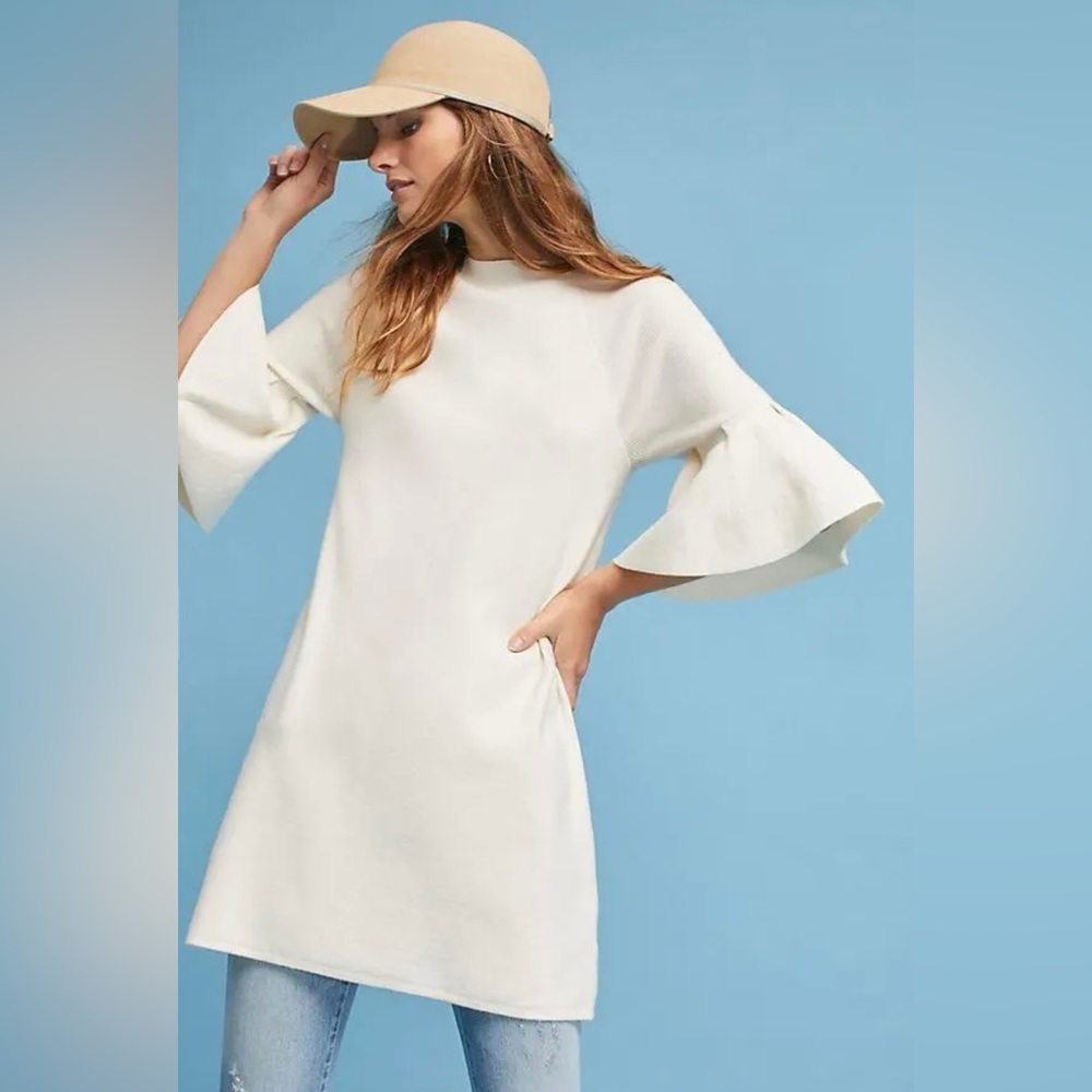 ANTHROPOLOGIE Moth Bell Sleeved sweater tunic, Small